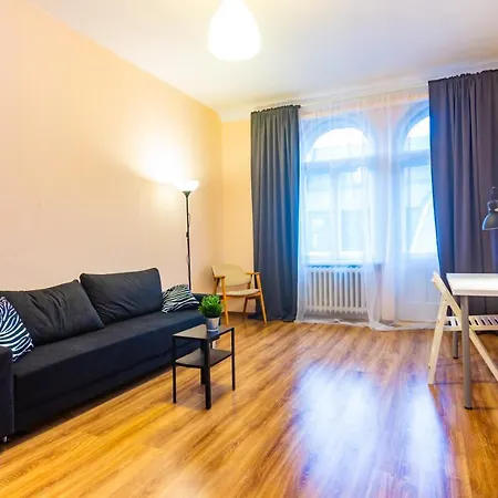 Sunny Spacious Apartment In The Very Centre! *