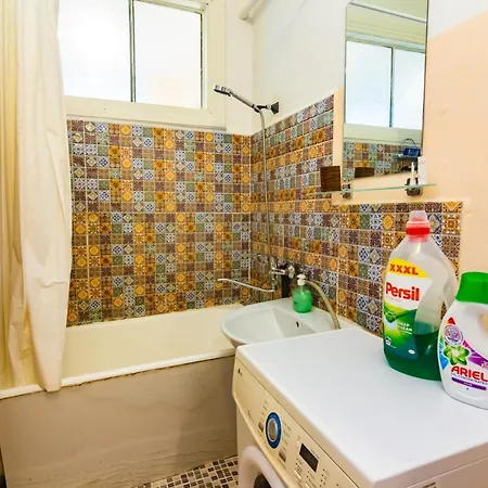 Sunny Spacious Apartment In The Very Centre! Apartment *