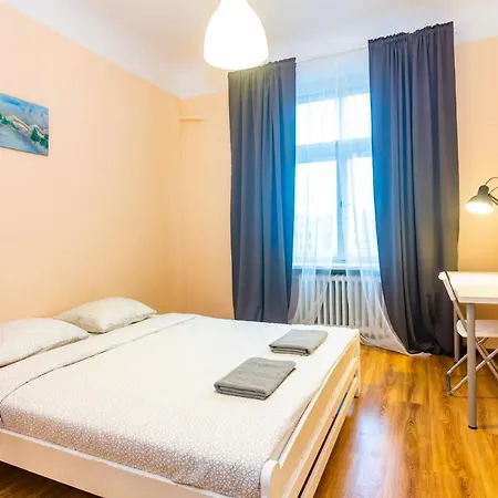 Sunny Spacious Apartment In The Very Centre! Riga